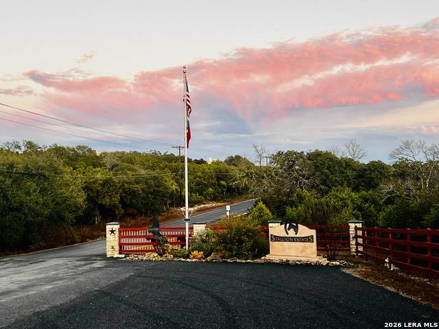 451 Stallion Estates - Photo 1