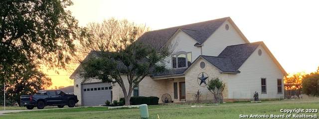 177 Knollwood Cir - Photo 1