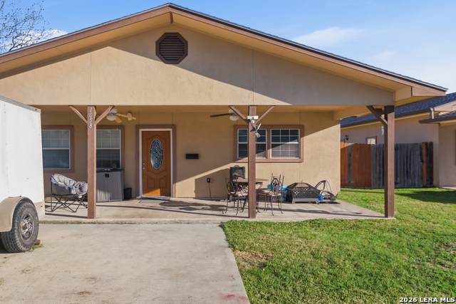 1058 Weinert - Photo 1