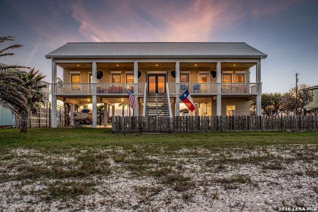 1565 Ocean Dr - Photo 1