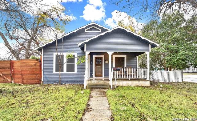 197 Sycamore - Photo 1