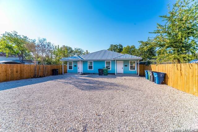 610 Virginia Blvd - Photo 1