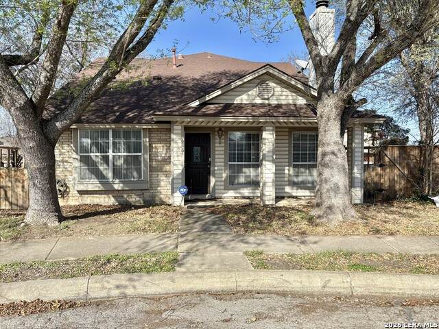 616 Fern Meadow - Photo 1