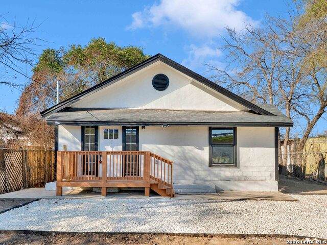 439 Lubbock - Photo 1