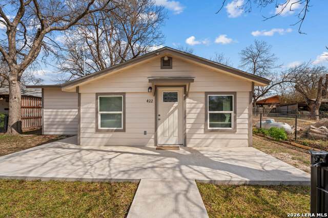 422 Apolonio St - Photo 1