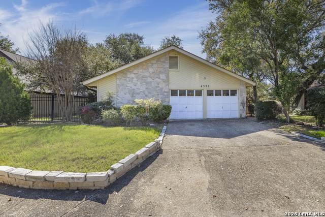 4322 Center Oak Woods - Photo 1