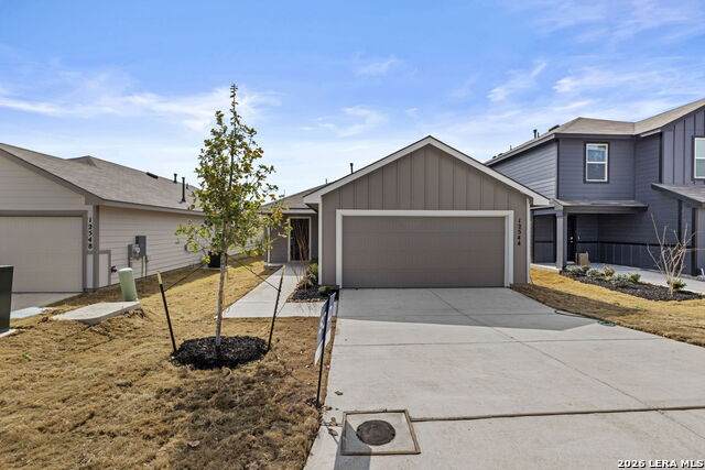 12544 Ivory Pkwy - Photo 1