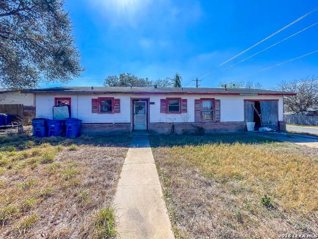 1000 Crockett - Photo 1