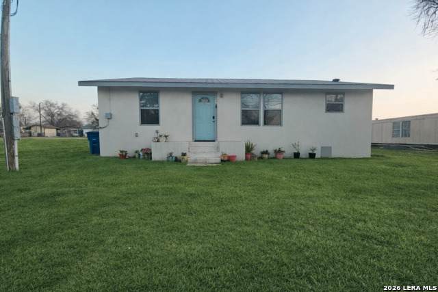 640 Avenue J - Photo 1