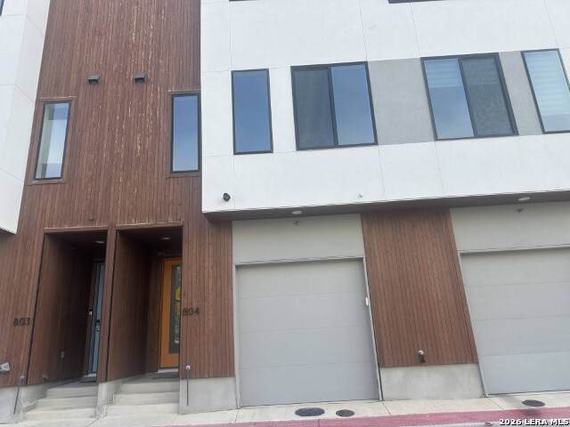 102 Tendick - Photo 1