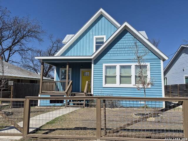 319 Burleson - Photo 1