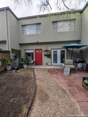 3103 Eisenhauer - Photo 1