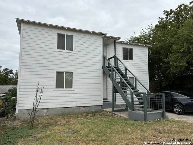 417 Eleanor Ave - Photo 1