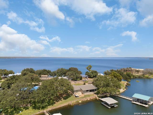 516 island Lodges - Photo 1