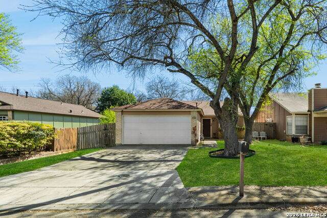 10028 Woodtrail - Photo 1