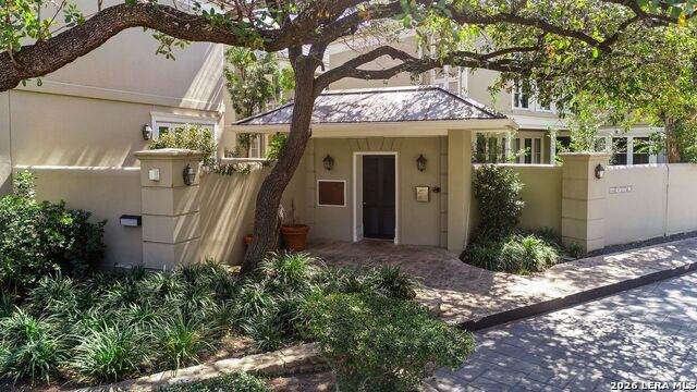 122 Chester - Photo 1