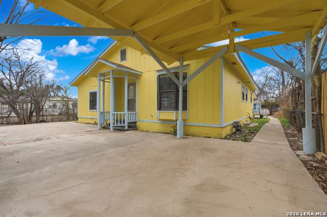 1721 Brunswick Blvd. - Photo 1