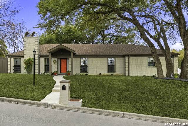 7511 Robin Rest - Photo 1
