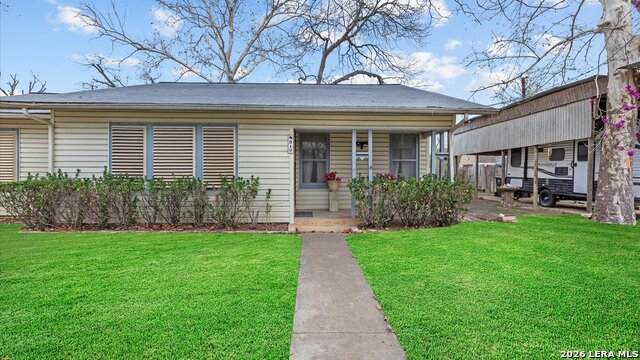 310 Randolph - Photo 1