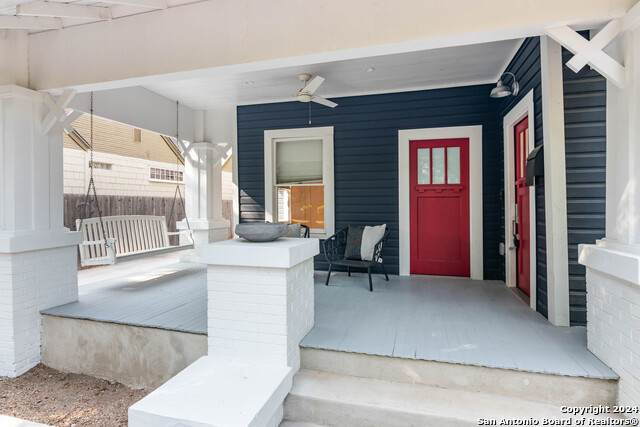 126 Armour Pl - Photo 1