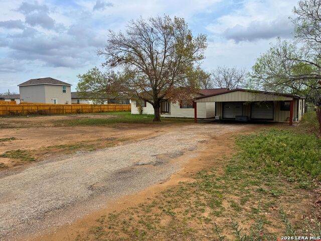 14852 Fm 1937 - Photo 1