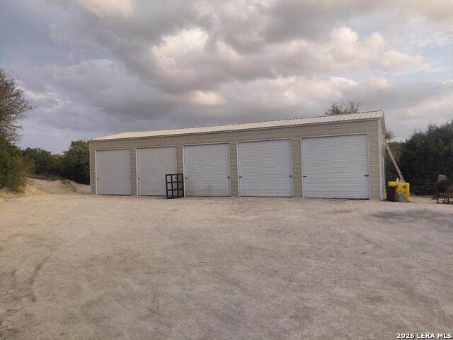 6070 Mountridge - Photo 1
