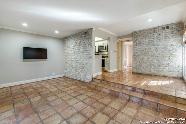 66 Brees Blvd - Photo 1