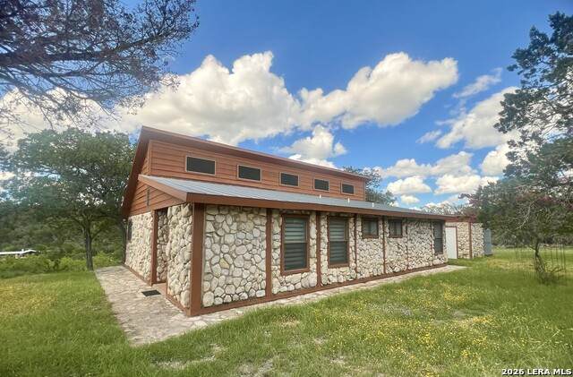 1589 Fm 1340 - Photo 1