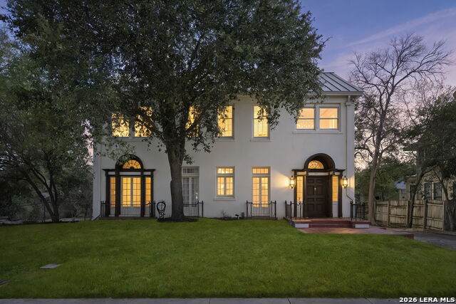 110 Mulberry - Photo 1