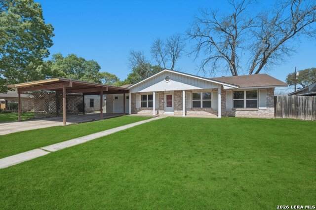 221 Maple - Photo 1