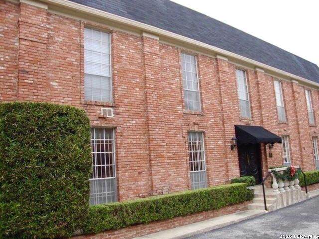 8033 N New Braunfels - Photo 1