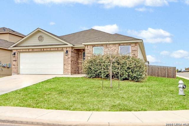 3200 Broad View - Photo 1