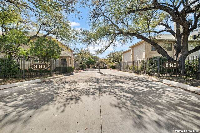 8415 Fredericksburg Rd - Photo 1