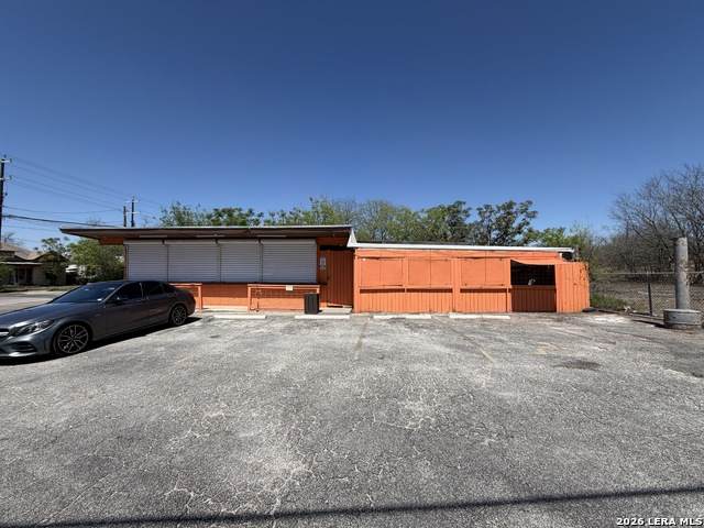 1701 Houston St - Photo 1