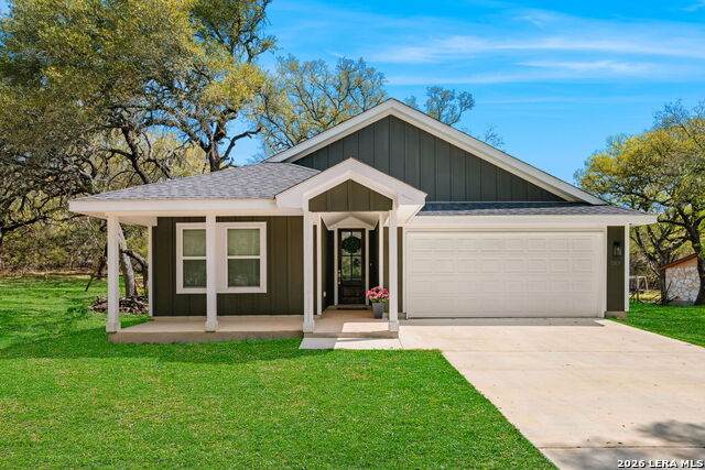 157 Sycamore - Photo 1
