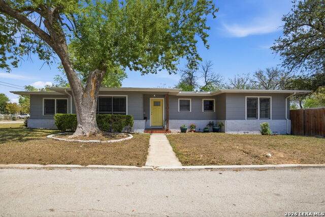 1225 Unicorn - Photo 1