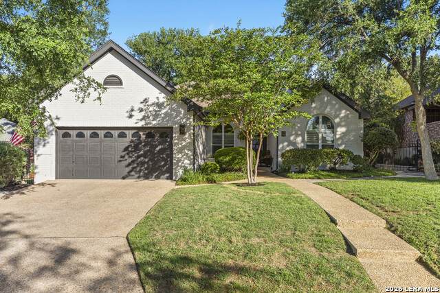 626 Evergreen Ln - Photo 1