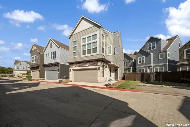 5843 Whitby - Photo 1