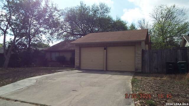 5922 Brambletree - Photo 1