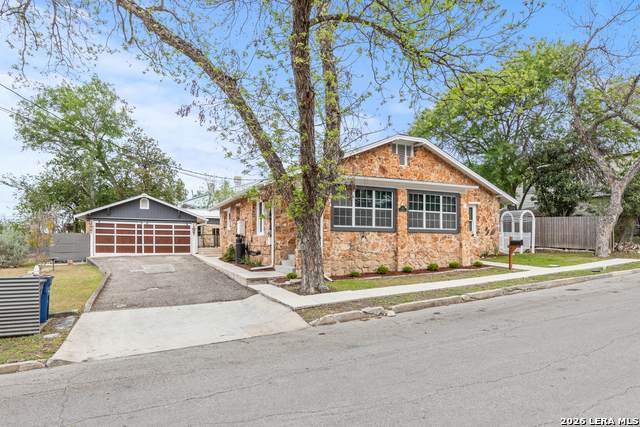 277 Magazine Avenue - Photo 1
