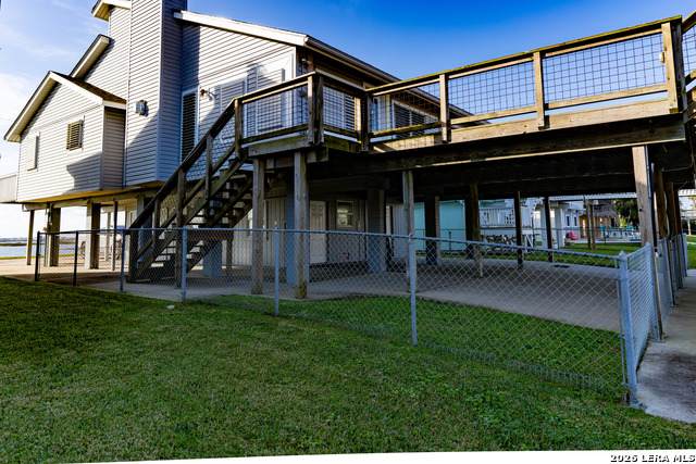1274 Blue Heron - Photo 1