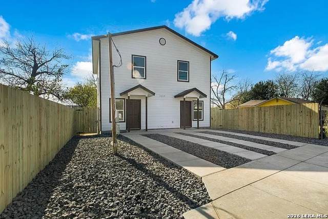 2654 Dignowity Ave - Photo 1
