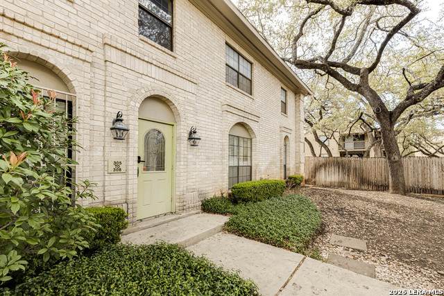 8415 Fredericksburg - Photo 1
