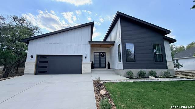 120 River View Dr - Photo 1