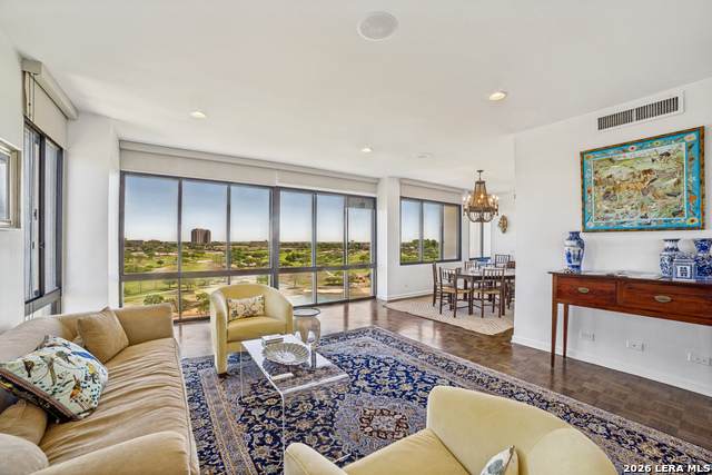 4001 New Braunfels - Photo 1