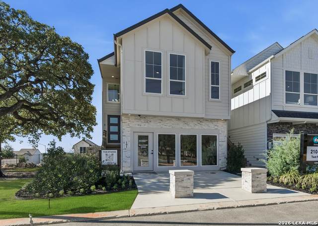 20675 Huebner Rd - Photo 1