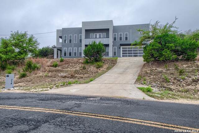 714 Misty Water Ln - Photo 1