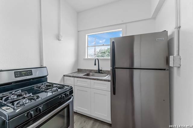 146 Fairview - Photo 1