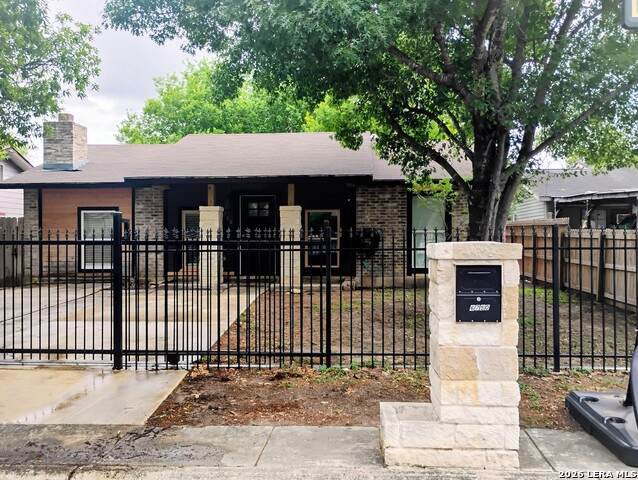 6750 Paradise Oak Dr - Photo 1