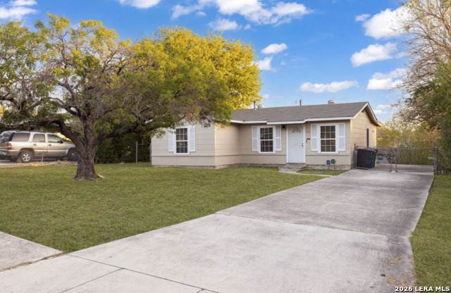430 Demya Dr - Photo 1